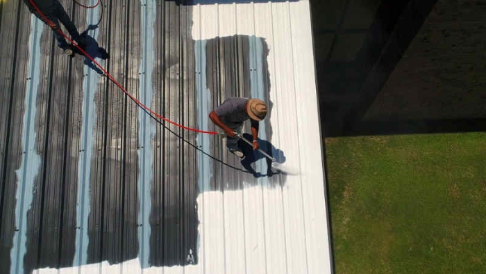 Roof coating spray Roof coating spray