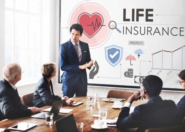 Freepik rawpixel.com, Life insurance