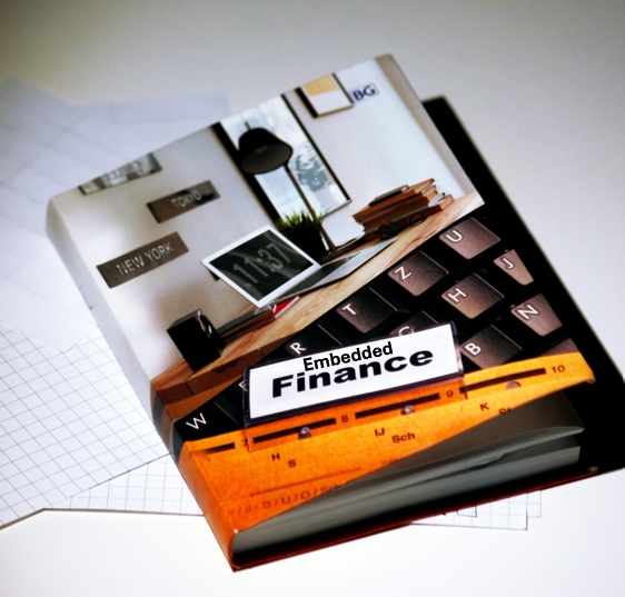 Unsplash Ivan Shilov, Embedded Finance