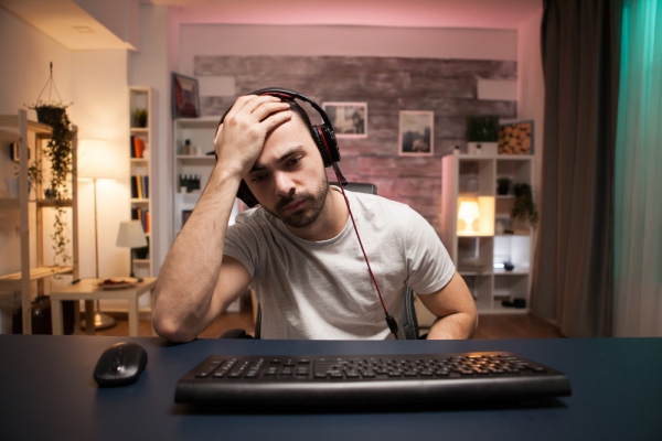 Freepik DC Studio, Cybersecurity hack at home