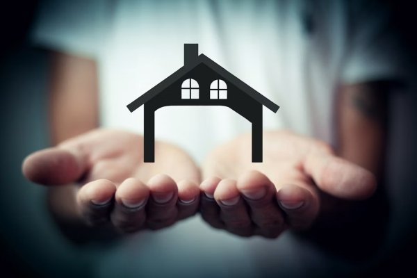 Unsplash – Sasun Bughdaryan, Hands holding silouette of a house